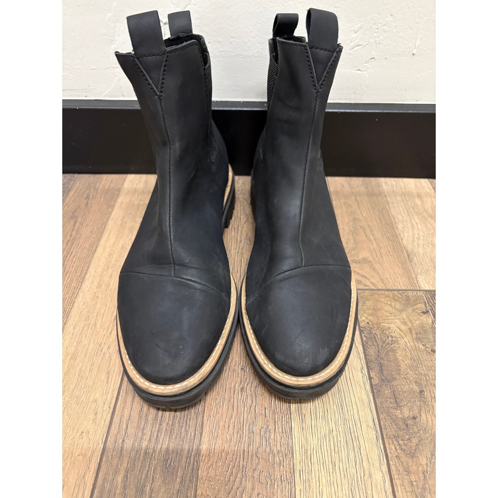 TOMS Laguna Chelsea Boots Mens 11 Black Leather Lug Sole Cap Toe 10018632